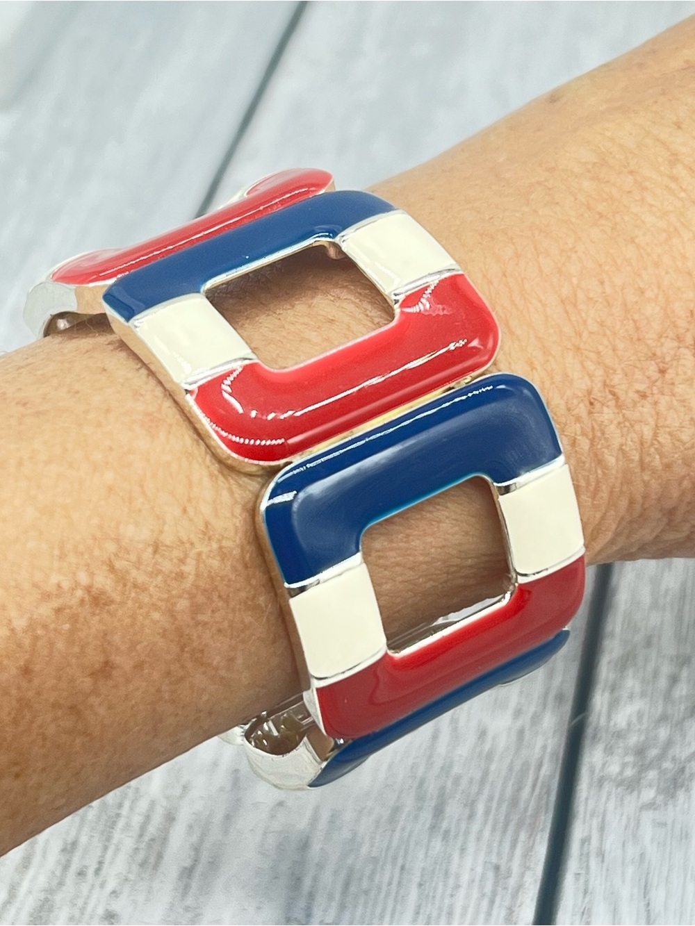 355. Red White Blue Enamel Patriotic USA Stretch Bracelet - Sz 6.5”